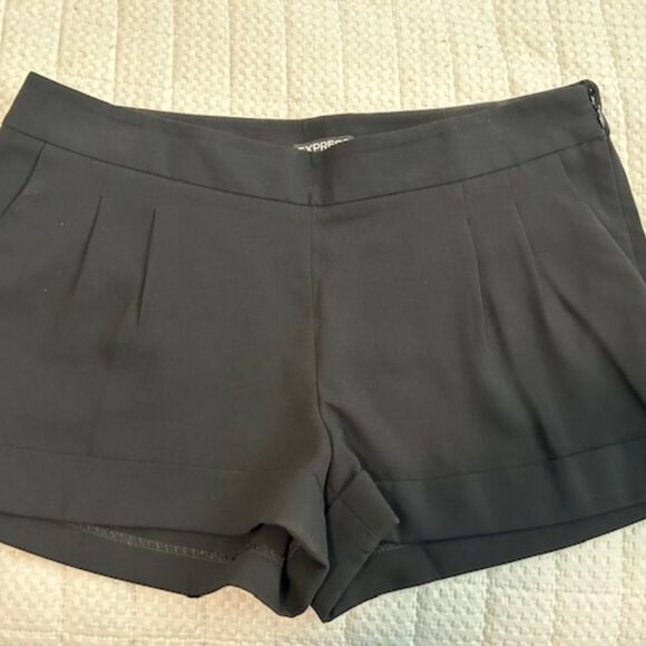 Express Black High Waist Shorts - Picture 1 of 3